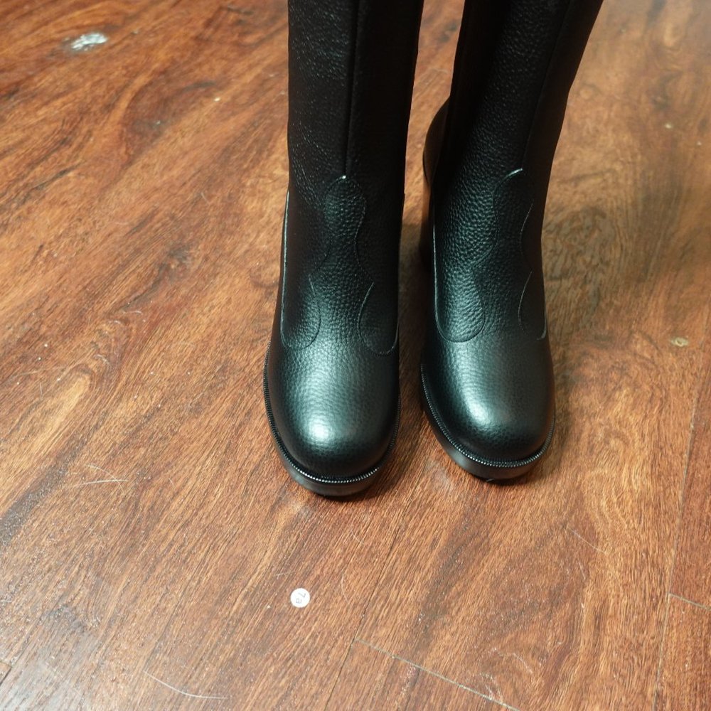 Gucci Interlocking G knee-high boots - Picture 8 of 13